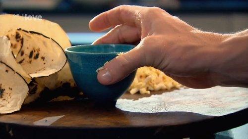 Gordon Ramsay's Ultimate Cookery Course Season 1 Episode 10 - Street Food Classics