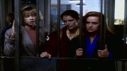 Sisters Season 2 Episode 6 - Freedom's Just Another Word