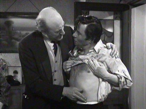 On the Buses Season 1 Episode 4 - Bus Driver's Stomach