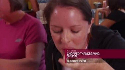 Diners, Drive-Ins and Dives Season 10 Episode 10 - A Triple D Thanksgiving