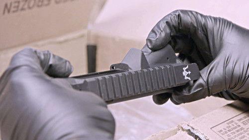 To Catch a Smuggler Season 4 Episode 6 - Coke on the Water