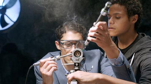 Power Rangers Season 21 Episode 13 - The Grass is Always Greener... or Bluer