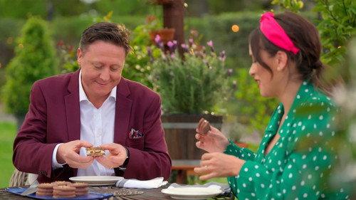 The Great Australian Bake Off Season 7 Episode 2 - Biscuit Week