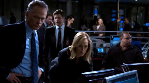 24 Season 5 Episode 7 - Day 5: 1:00 P.M.-2:00 P.M.