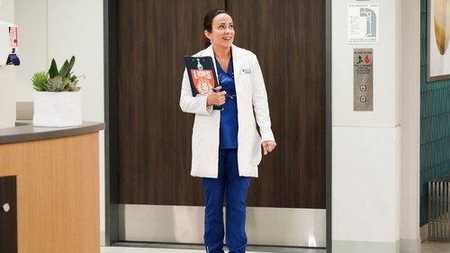 Carol's Second Act Season 1 Episode 1 - Pilot