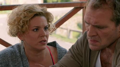 A mi kis falunk Season 3 Episode 15 - The lunch