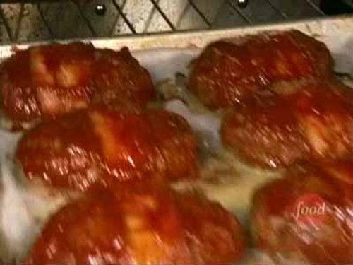 Diners, Drive-Ins and Dives Season 9 Episode 7 - Comfort Food With Attitude