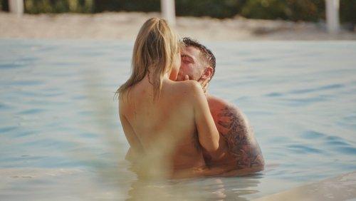 Dating Naked UK Season 1 Episode 4 - Cocktails & Cock Tales