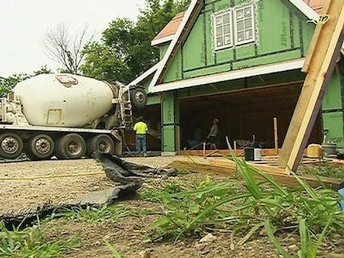 Hometime Season 27 Episode 16 - Creekside Home Garage