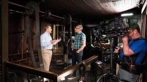 The Henry Ford's Innovation Nation Season 4 Episode 2 - Inland Surf Park