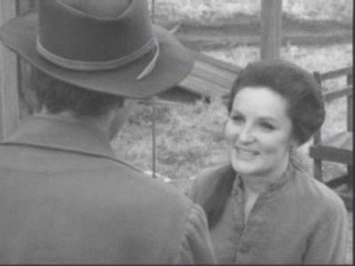 Gunsmoke Season 11 Episode 7 - The Bounty Hunter