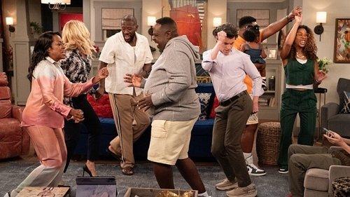 The Neighborhood Season 8 Episode 1 - Welcome to the New Normals