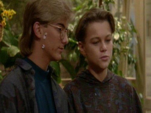 Growing Pains Season 7 Episode 6 - Jason Sings the Blues