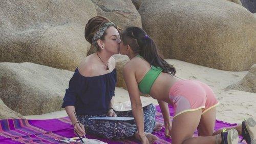 90 Day Fiancé: Love in Paradise Season 2 Episode 2 - My Girlfriend's Girlfriend