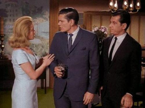 Bewitched Season 1 Episode 24 - Which Witch Is Which?
