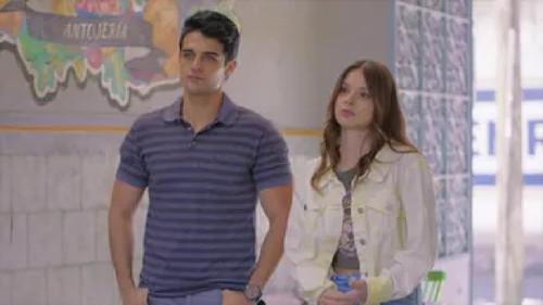 Juegos de amor y poder Season 1 Episode 30 - "Beso prohibido"