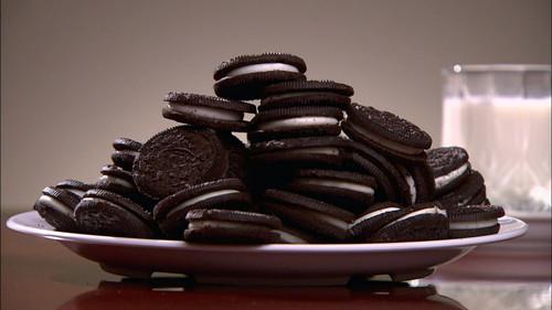 How It's Made Season 14 Episode 6 - Surfboards, Stickers, Sandwich Cookies, Concrete Roofing Tiles