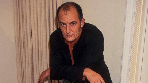 Jonathan Creek Season 1 Episode 4 - No Trace of Tracy