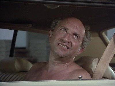 Adam-12 Season 3 Episode 2 - Log 035: Easy Bare Rider