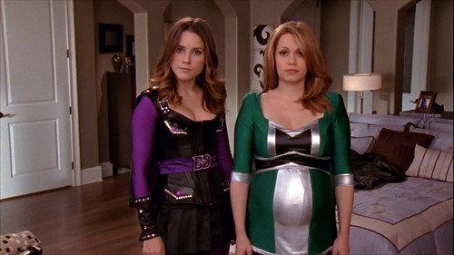One Tree Hill Season 8 Episode 14 - Holding Out for a Hero