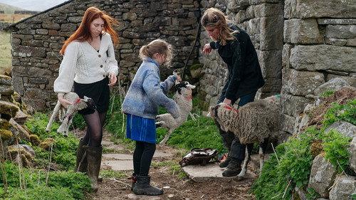 Our Farm Next Door: Amanda, Clive and Kids Season 3 Episode 1 - Episode 1