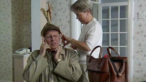 One Foot in the Grave Season 2 Episode 3 - Dramatic Fever