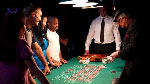 Brain Games Season 7 Episode 3 - Brains Behaving Badly