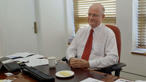 Canberra Al Desko with Annabel Crabb Season 1 Episode 12 - David Leyonhjelm