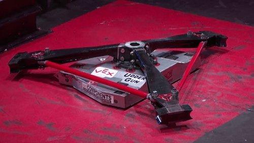 BattleBots Season 4 Episode 5 - A Family Affair