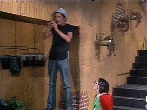 El Chavo del Ocho Season 7 Episode 2 - El Cambio de Foco