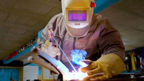 SOS Garage Season 3 Episode 1 - Episode 1