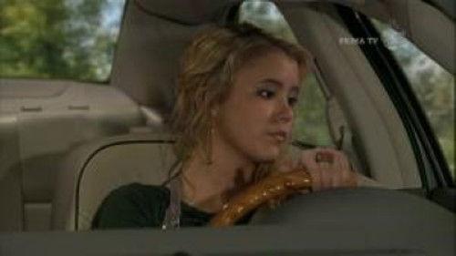 Melissa & Joey Season 2 Episode 11 - A Pair of Sneakers