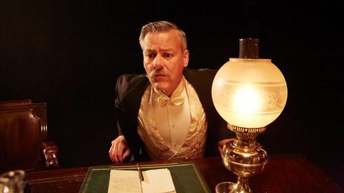 The Nightmare Worlds of H.G. Wells Season 1 Episode 3 - The Moth