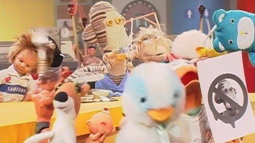 31 Minutes Season 2 Episode 11 - El despido