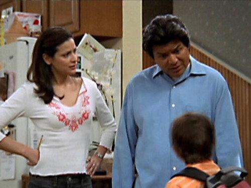 George Lopez Season 1 Episode 4 - Max's Big Adventure
