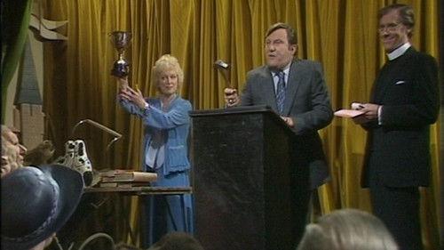 Terry and June Season 4 Episode 5 - The Auction