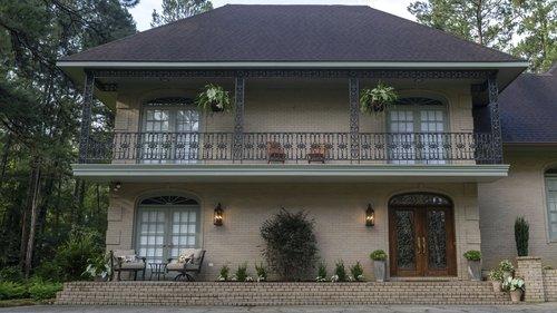 Home Town Season 3 Episode 1 - A Vacation Every Day