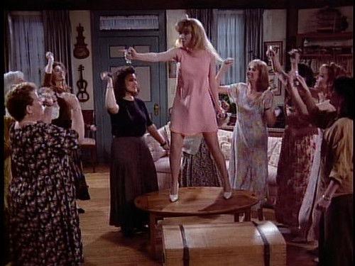 Wings Season 6 Episode 25 - Boys Just Want to Have Fun (1)