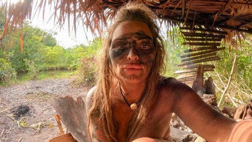 Naked and Afraid XL Season 10 Episode 5 - Caiman Killers on the Loose