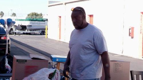 Storage Wars Season 10 Episode 14 - Value of the Dolls