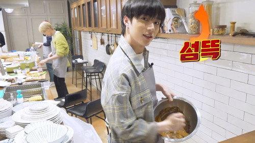 TO DO X TXT Season 2 Episode 1 - Episode 17