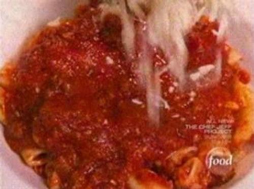 Diners, Drive-Ins and Dives Season 4 Episode 12 - Traditional Dishes