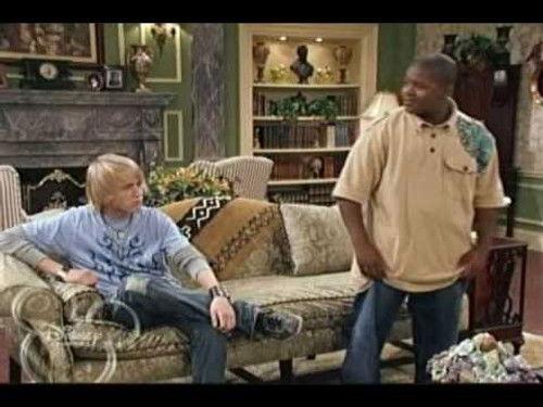 Cory in the House Season 1 Episode 7 - Smells Like School Spirit