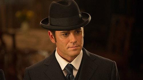 Murdoch Mysteries Season 8 Episode 1 - On the Waterfront (1)