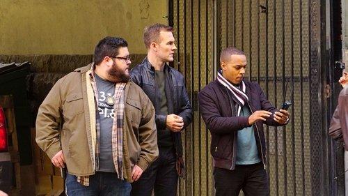CSI: Cyber Season 2 Episode 12 - Going Viral