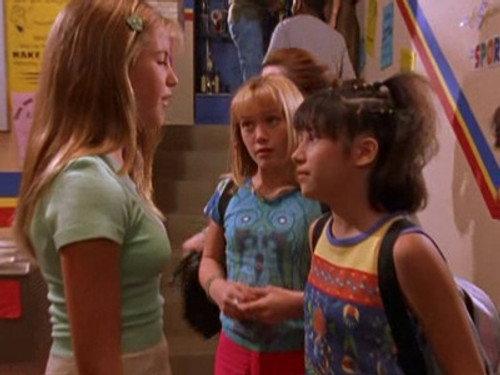Lizzie McGuire Season 1 Episode 1 - Rumors