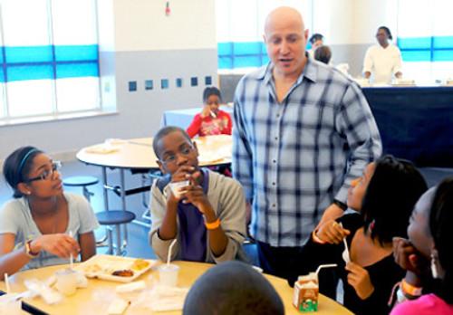 Top Chef Season 7 Episode 2 - Outside the Lunch Box