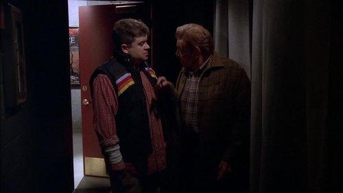 The King of Queens Season 7 Episode 9 - Cologne Ranger