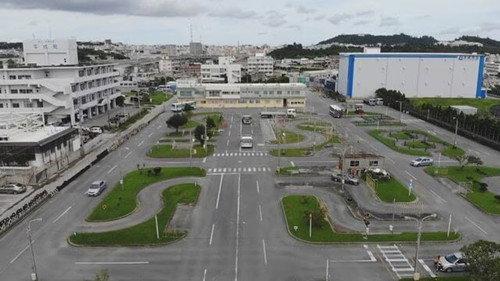 Document 72 Hours Season 10 Episode 23 - Okinawa Driving School: Dreams Beyond a Driver's License