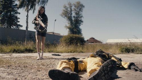 The Island Season 2 Episode 2 - Gelber Mann